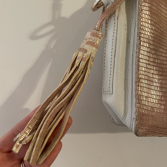 Used. Kelly Wynne “sorry im not sorry” satchel - Picture 5 of 5